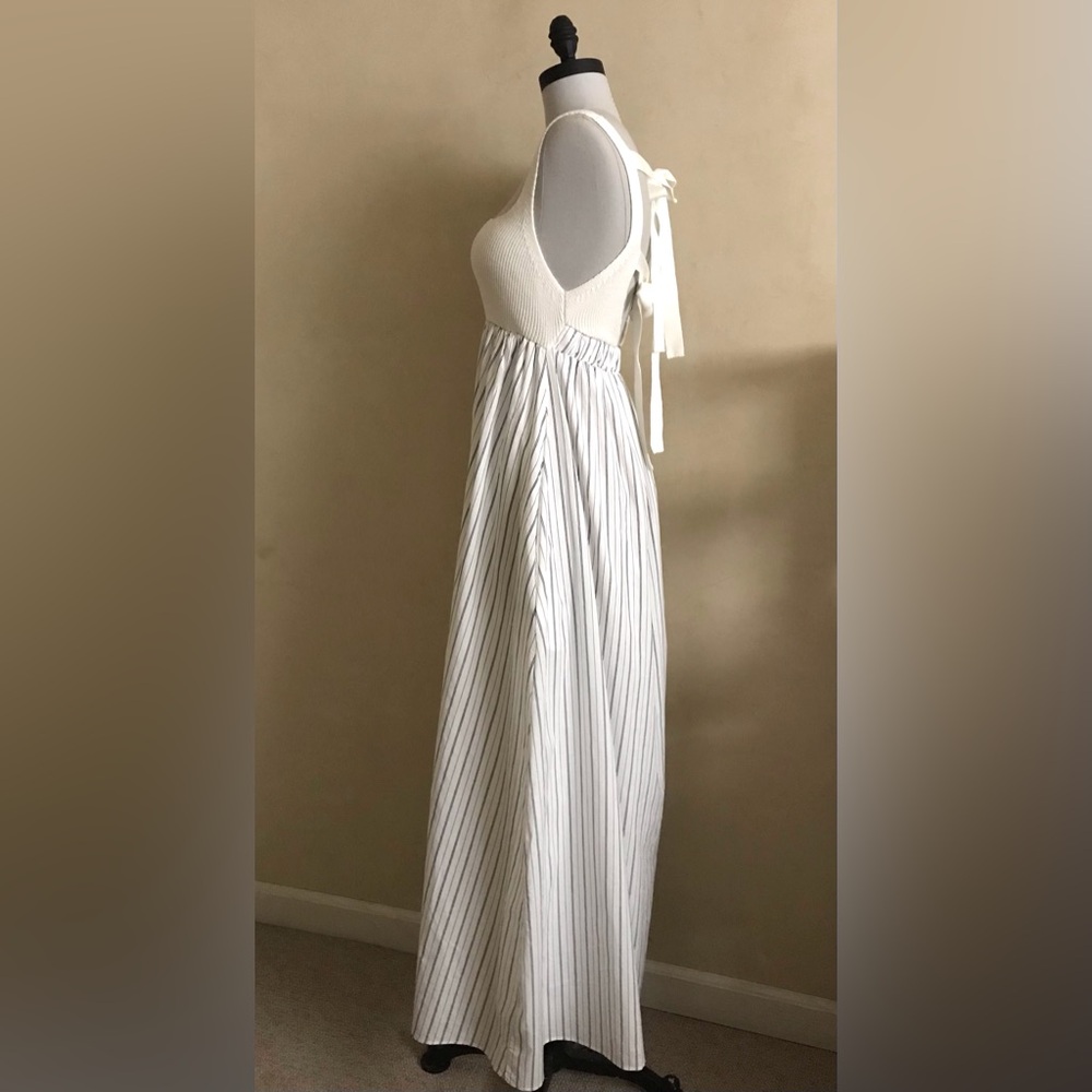Chic White and Blue Striped Maxi Dress NWOT - Picture 6 of 11